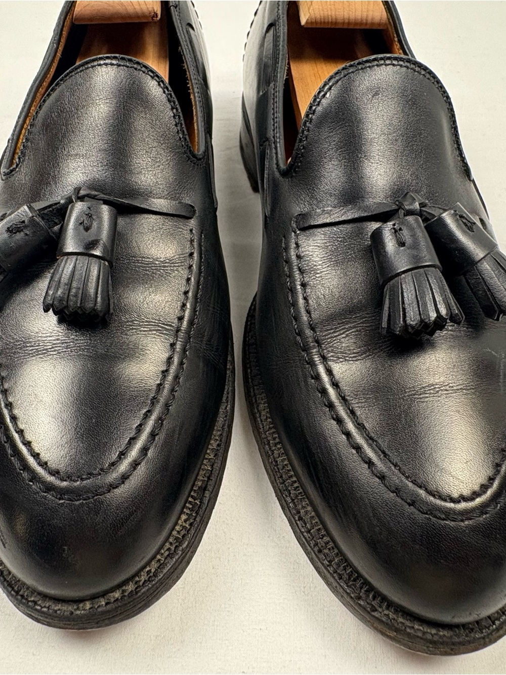 Brooks Brothers Black Leather Tassel Loafers - Picture 2 of 2